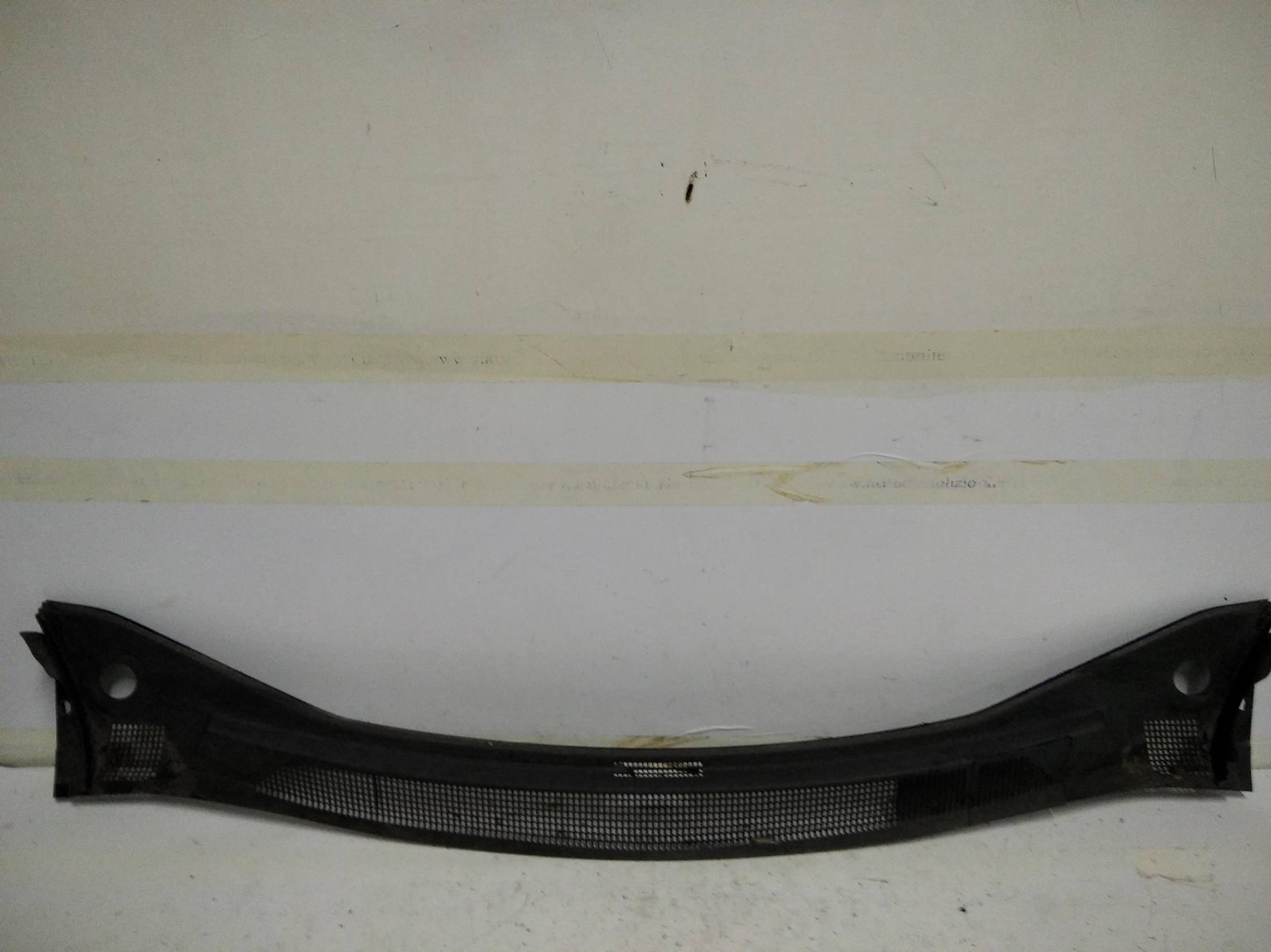 Griglia centr. sottoparabrezza